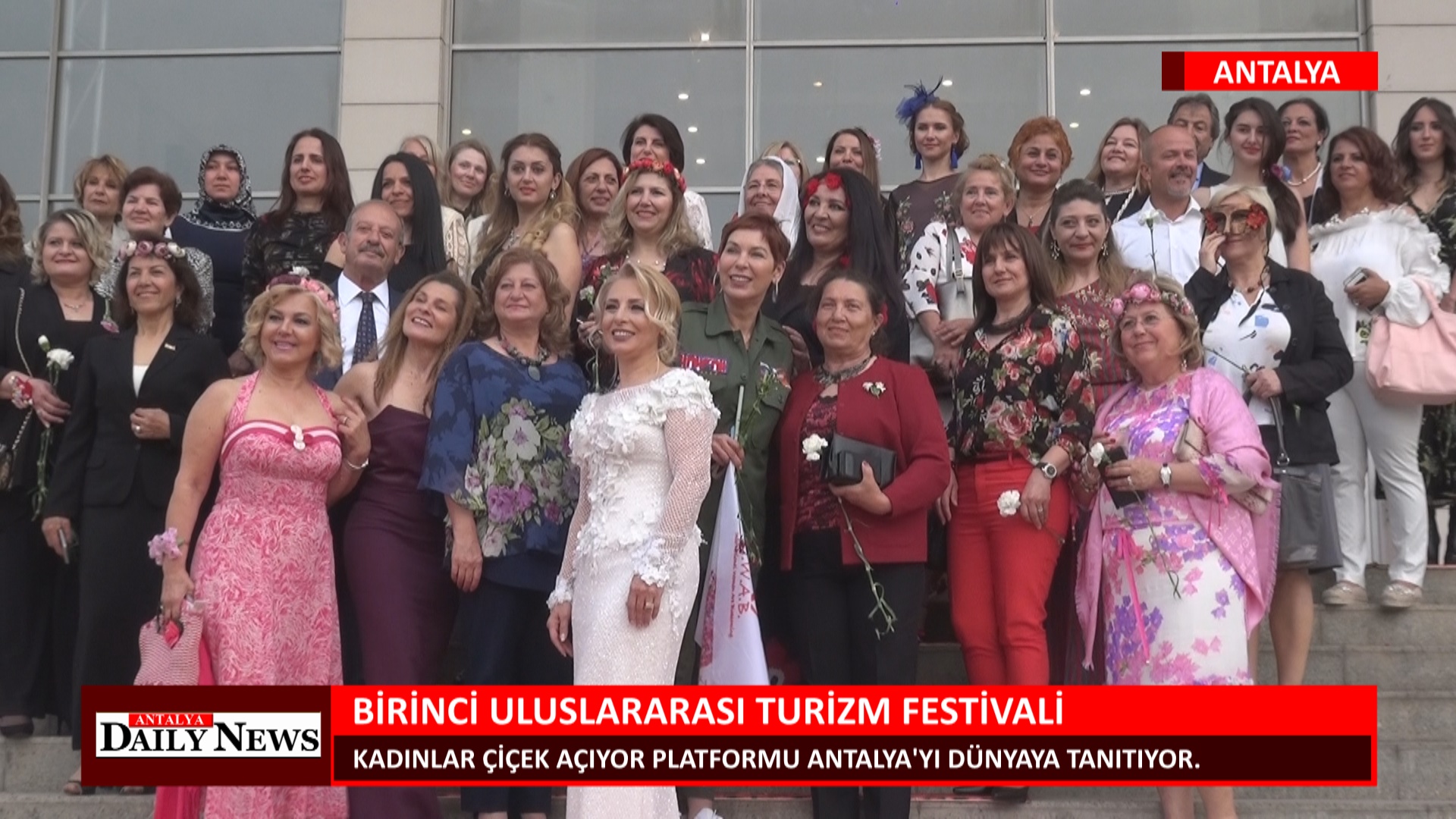 Kadın ile Etiketlenen Konular Kadın ile Etiketlenen Konular
