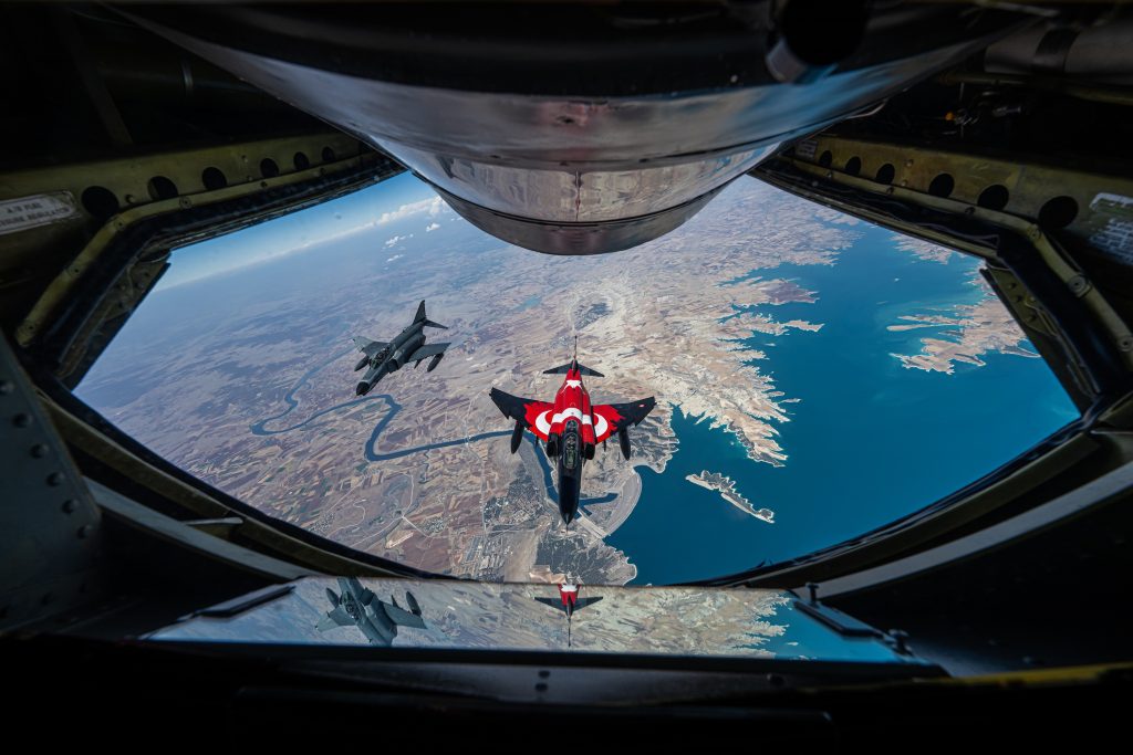 conqueror-of-the-skies_8491_l-3-1024x683 MASTOB Başkanı Zafer Süral, AA’nın "Yılın Kareleri" Oylamasına Katıldı