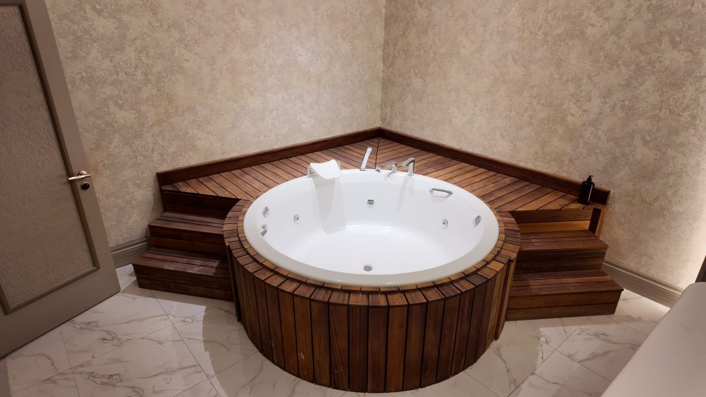 DJI_20250507105257_0318_D-1024x576 Manavgat’ın Mobilya Çınarı Gök Mobilya: Üç Kuşağın Mirası Dünya Pazarına Açılıyor!