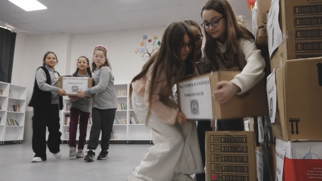 Image7-1-1024x576 Manavgat’ta Minik Ellerden Büyük Dayanışma