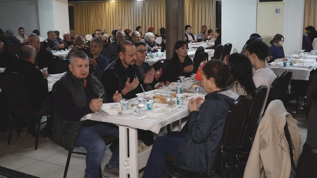Yapipen-Iftari-Manavgati-30.-Kez-Kucakladi-6-1024x576 Yapıpen İftarı Manavgat’ı Kucakladı