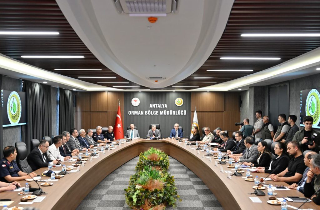 WhatsApp-Image-2026-04-29-at-16.22.07-1024x672 Antalya'da 24 Saat! - Antalya Büyükşehir ve ANSET'e Şafak Operasyonu!