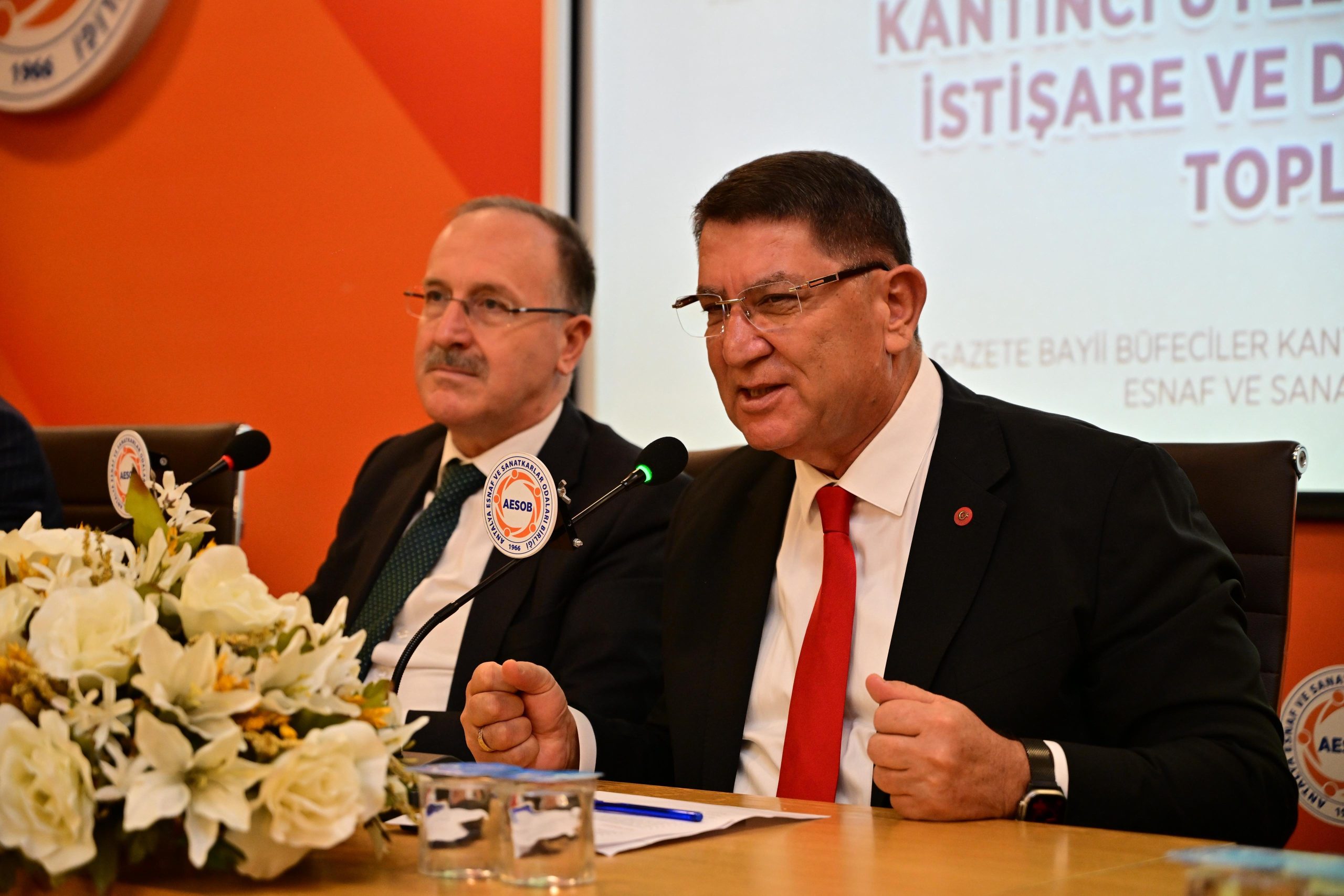 Kantinci Esnafı ile Eğitim Yöneticileri AESOB’da Buluştu